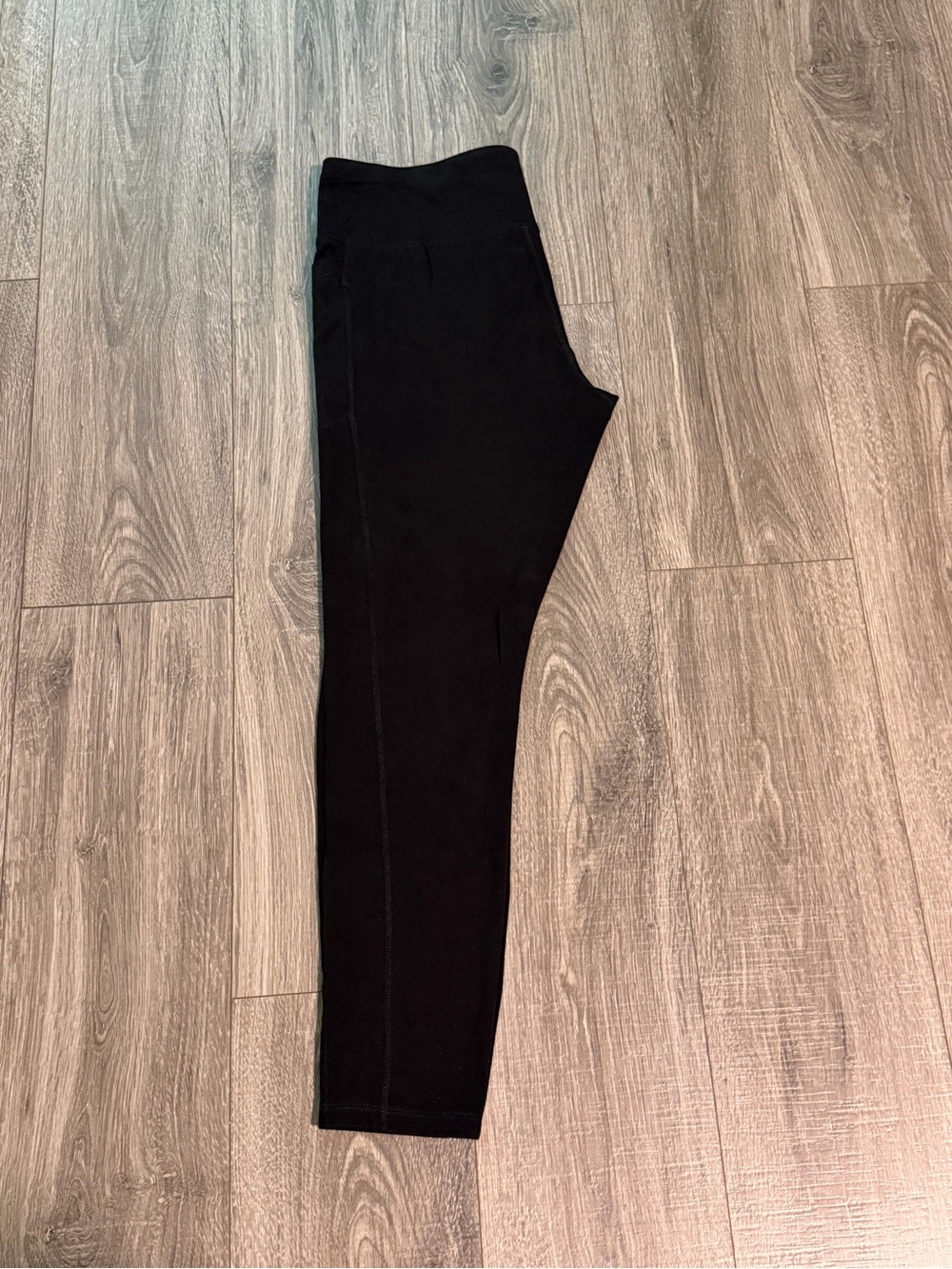 Athletic Works Classic Black Active Leggings - Picture 4 of 5